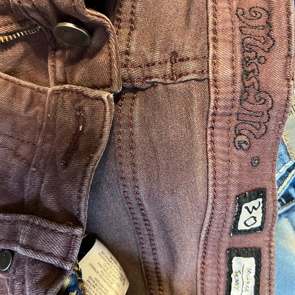 Don’t Miss on the Miss Me (Buckle)